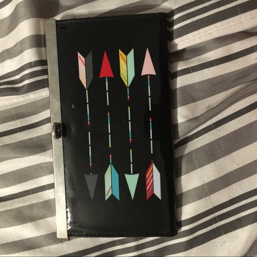 Wallet! FREE w/bundle